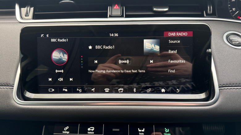 Land Rover Range Rover Evoque 2.0 D180 SE 5dr Auto Diesel Hatchback